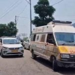 बद्रीनाथ हाईवे पर दर्दनाक हादसा, ट्रेवलर गाड़ी गिरी अलकनंदा नदी में, नोएडा के 12 श्रृद्धालुओं की मौत।