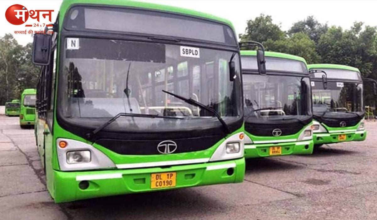 दिल्ली DTC बस में ड्राइवर की सूझबूझ से बची बड़ी चोरी, माइक से चेतावनी देकर जेबकतरों का प्लान फेल