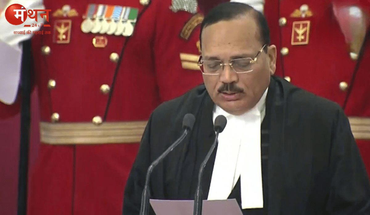 देश के 53वें CJI बने जस्टिस सूर्यकांत: राष्ट्रपति ने दिलाई शपथ, मोदी-शाह भी रहे मौजूद