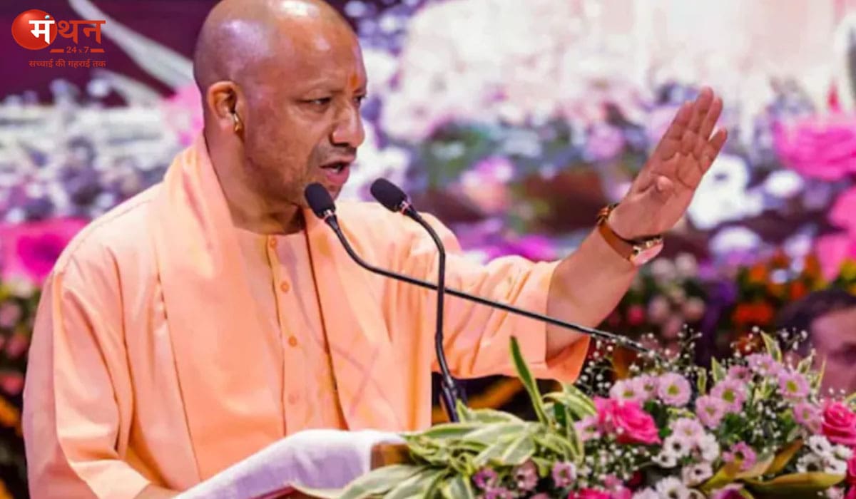 अयोध्या ध्वजा रोहण नए युग की शुरुआत: CM योगी बोले– ‘संकल्प कोई विकल्प नहीं’