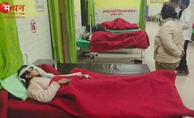 श्रद्धालुओं की बोलेरो ट्रैक्टर-ट्रॉली से भिड़ी