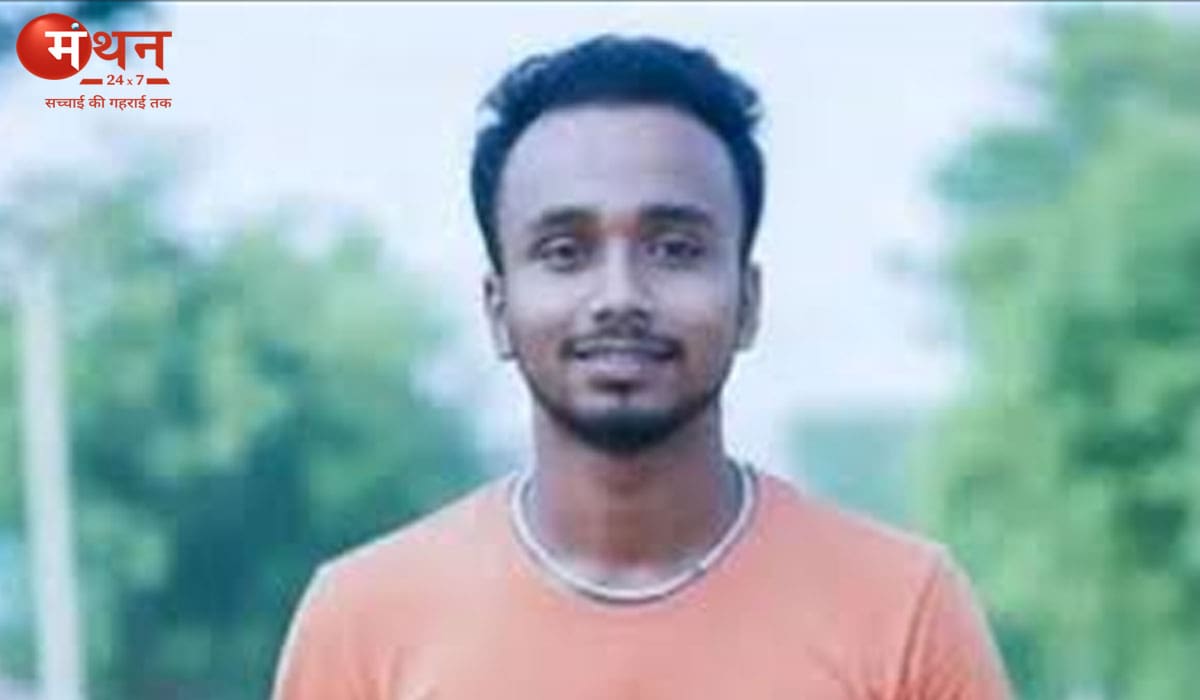 बांग्लादेश में हिंदुओं पर हमला जारी: सोते हुए गैराज कर्मचारी को जिंदा जलाया, CCTV में कैद वारदात