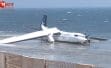 50 यात्रियों से भरा विमान हिंद महासागर में क्रैश, इंजन फेल होने पर पायलट की सूझबूझ से टली बड़ी त्रासदी