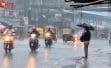 यूपी में बदला मौसम का मिजाज: कई जिलों में तेज बारिश, ओलावृष्टि और आकाशीय बिजली से जनजीवन प्रभावित