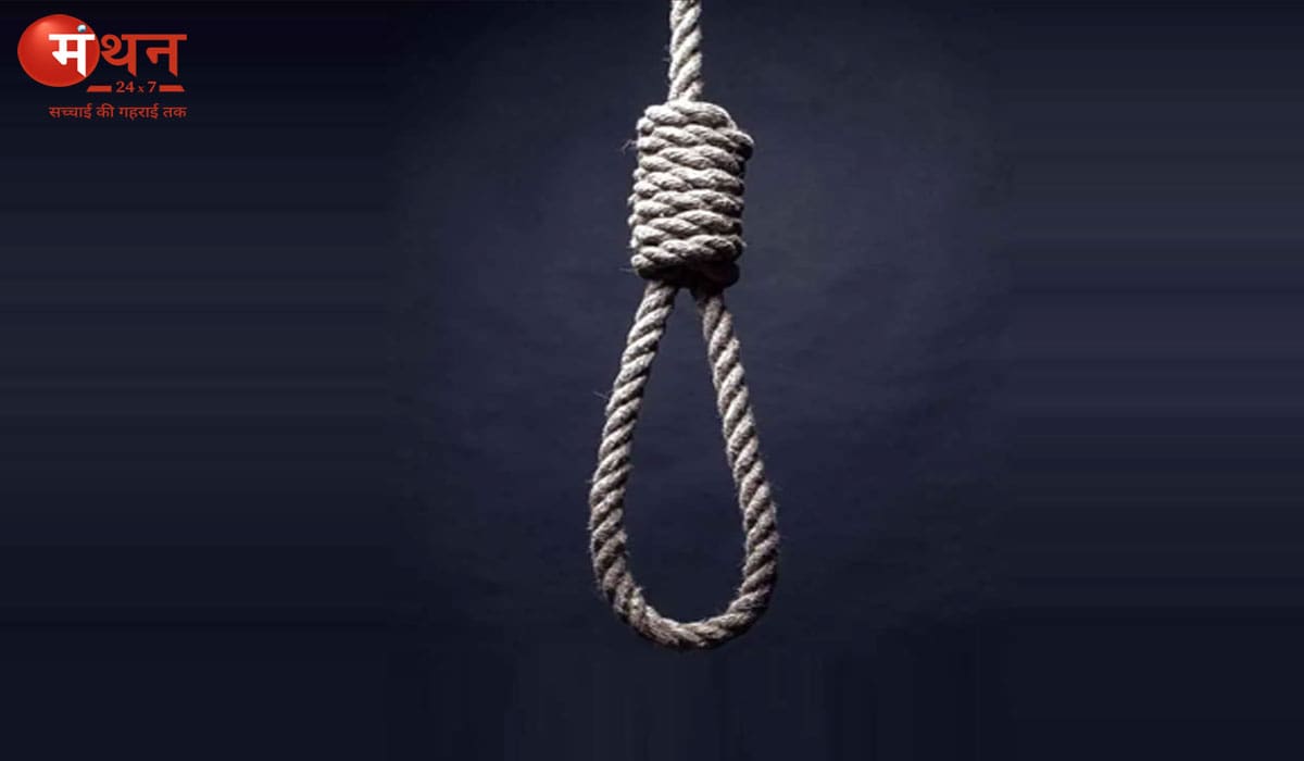 ग्रेटर नोएडा फ्लैट में युवती का शव मिला, परिजनों ने बॉयफ्रेंड पर लगाया हत्या का आरोप