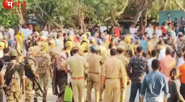 नोएडा मजदूर प्रदर्शन