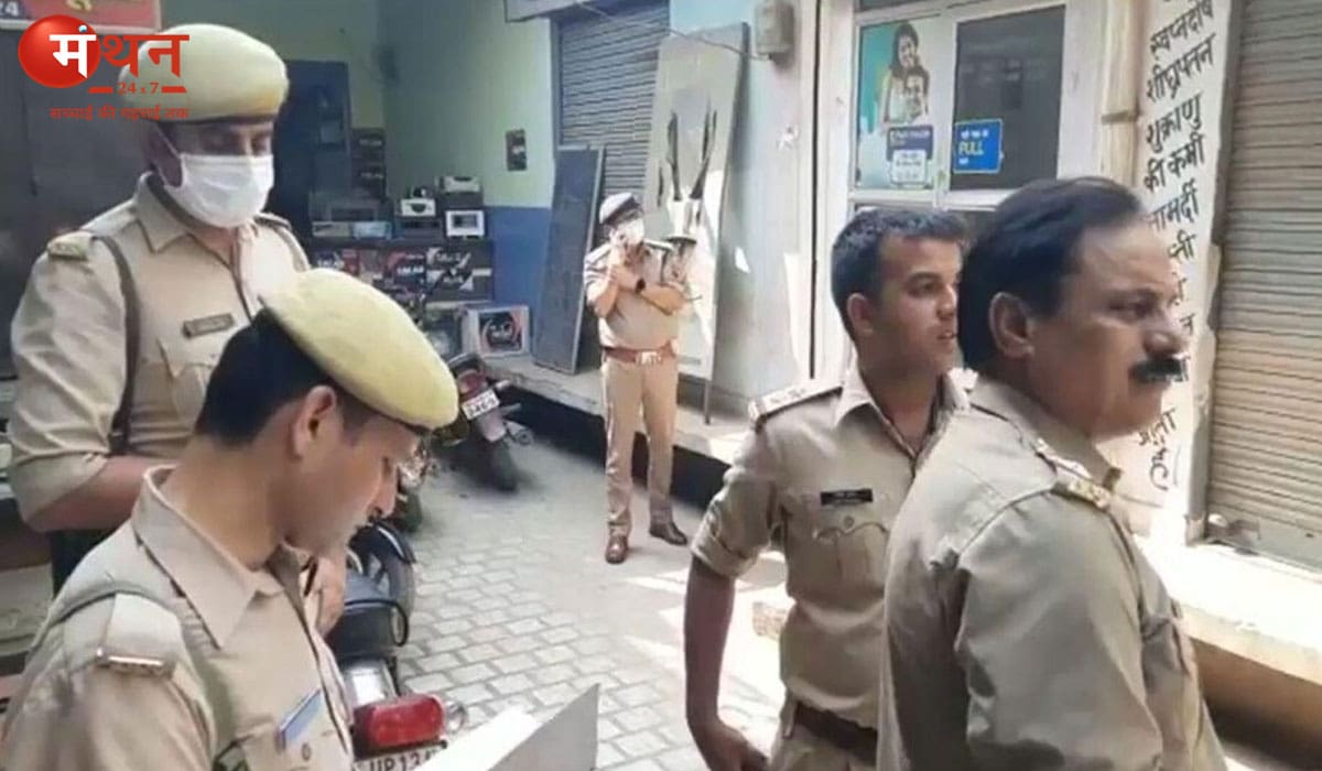 बुलंदशहर में क्लिनिक संचालक डॉक्टर की निर्मम हत्या, गोली मारने के बाद पत्थरों से कुचला चेहरा