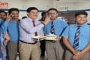 मेरठ के विवान अग्रवाल ने 10वीं में 497 अंक हासिल कर रचा इतिहास, सफलता के पीछे अनुशासन और संतुलन की बड़ी भूमिका