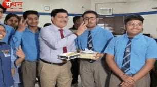 मेरठ के विवान अग्रवाल ने 10वीं में 497 अंक हासिल कर रचा इतिहास, सफलता के पीछे अनुशासन और संतुलन की बड़ी भूमिका