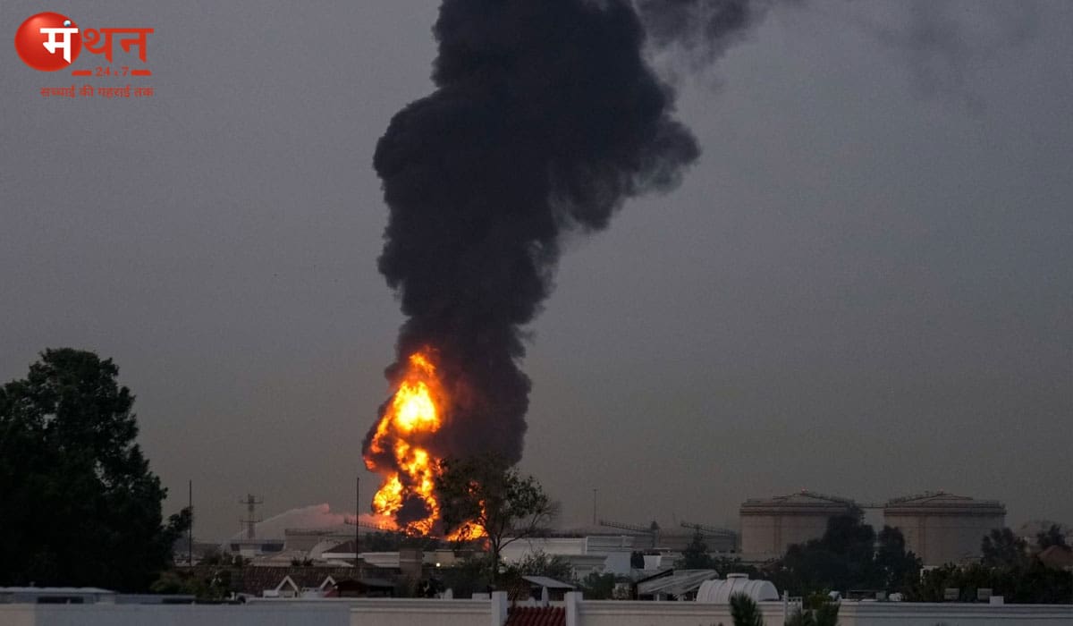 ओरेकल के दुबई ऑफिस पर मिसाइल हमला: छंटनी के बीच बढ़ा वैश्विक तनाव