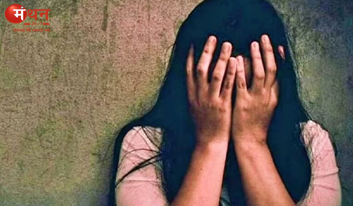 बलिया में नाबालिग से दुष्कर्म का आरोप: पढ़ाई का लालच देकर दो साल तक शोषण, आरोपी पर गंभीर धाराएं