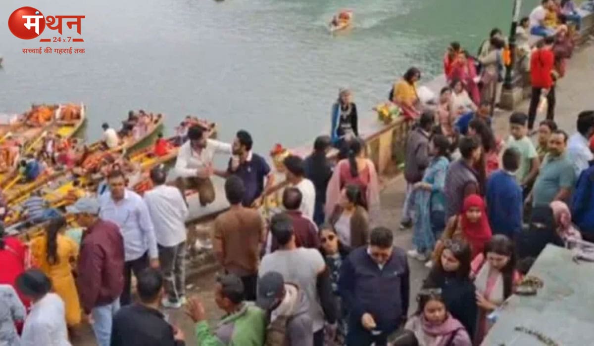 वीकेंड पर मसूरी-नैनीताल में उमड़ा सैलाब, जाम और अव्यवस्था से पर्यटक परेशान