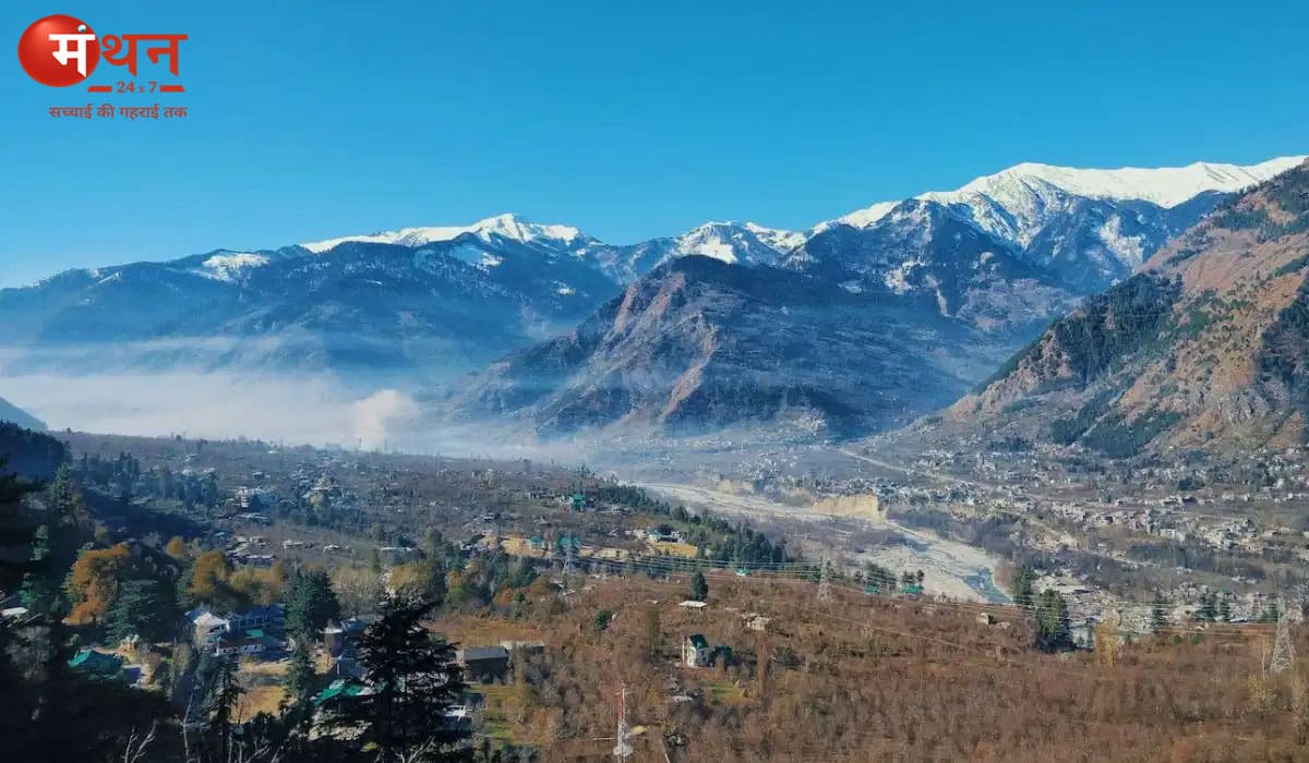 कुल्लू-मनाली की भीड़ से दूर बसा हिमाचल का खूबसूरत शानगढ़, प्रकृति प्रेमियों के लिए बन रहा नई पसंद; जानें कैसे पहुंचें और कहां ठहरें